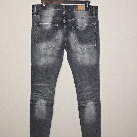 MNML Women's Black Distressed Jeans - Picture 5 of 8